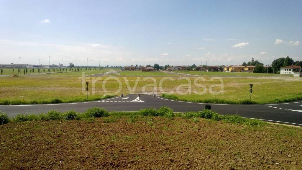 terreno agricolo in vendita a Vescovato