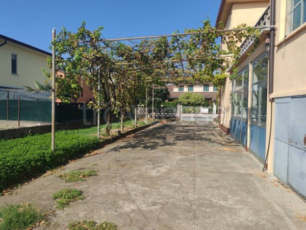 casa indipendente in vendita a Vescovato