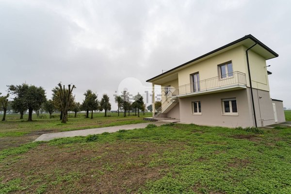 appartamento in vendita a Piadena Drizzona