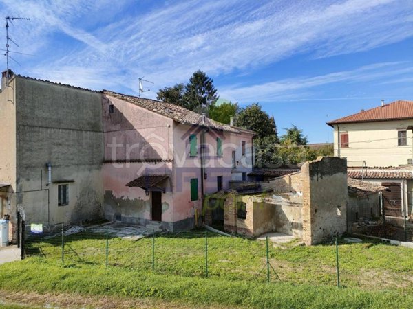 casa indipendente in vendita a Piadena Drizzona