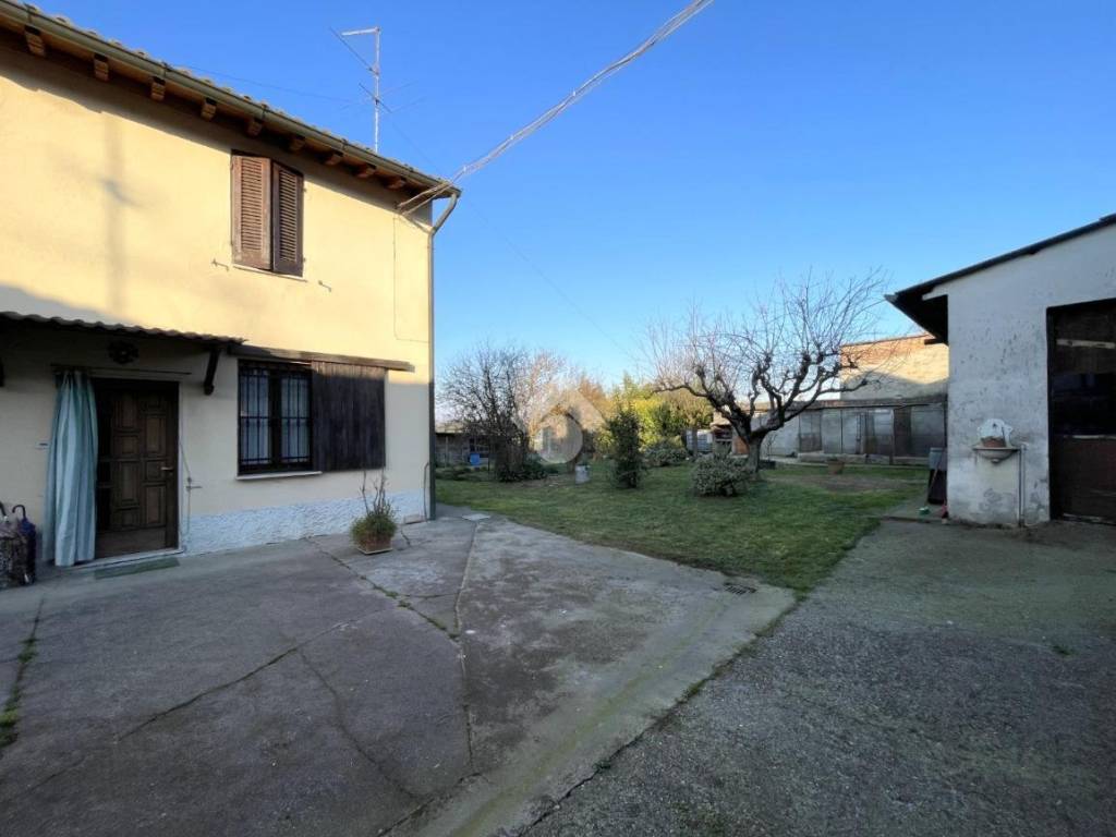 casa semindipendente in vendita a Piadena Drizzona