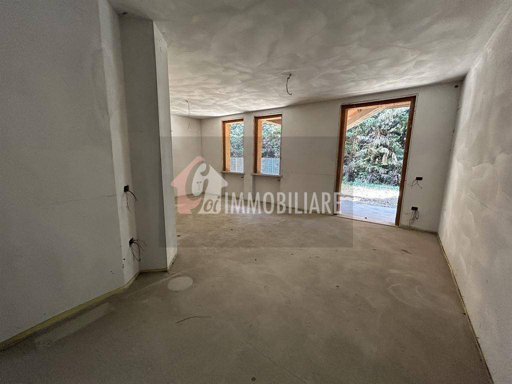 casa indipendente in vendita a Piadena Drizzona in zona Piadena