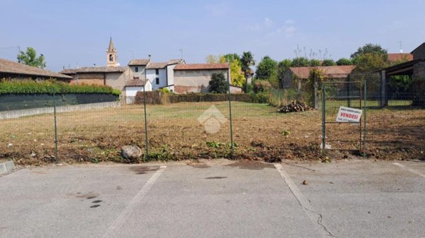 villetta a schiera in vendita a Piadena Drizzona