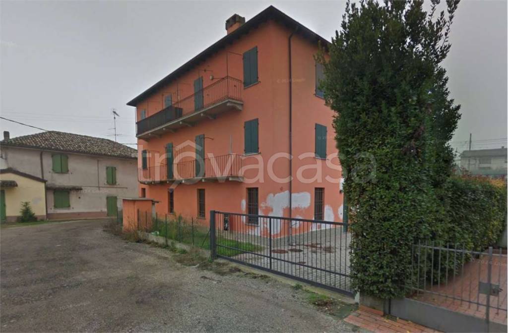 appartamento in vendita a Piadena Drizzona