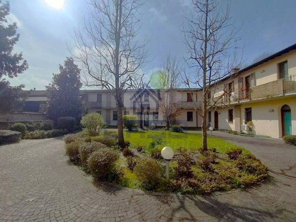 appartamento in vendita a Piadena Drizzona