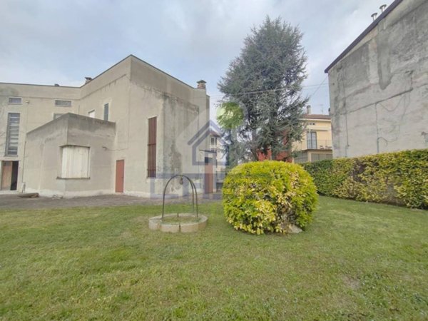 casa indipendente in vendita a Piadena Drizzona