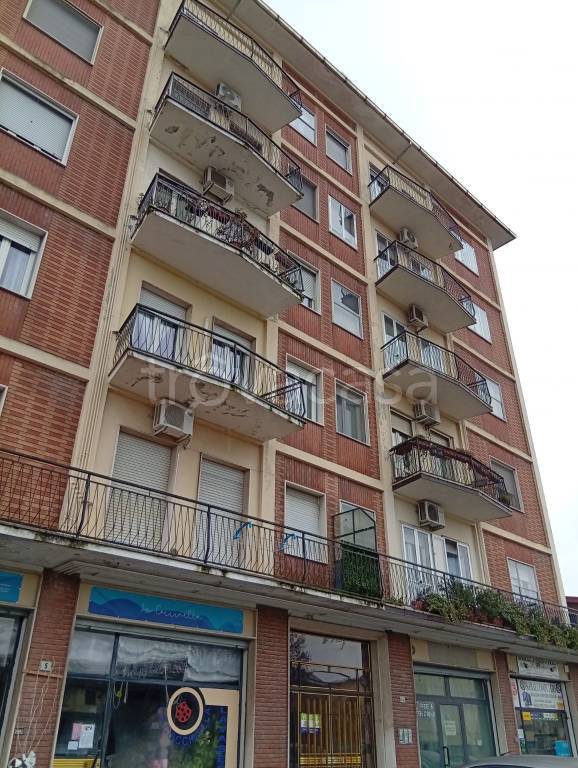 appartamento in vendita a Piadena Drizzona in zona Piadena