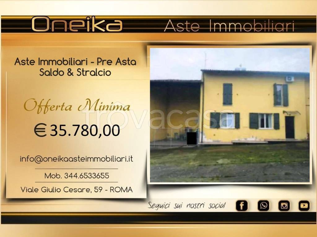 casa indipendente in vendita a Piadena Drizzona in zona Piadena