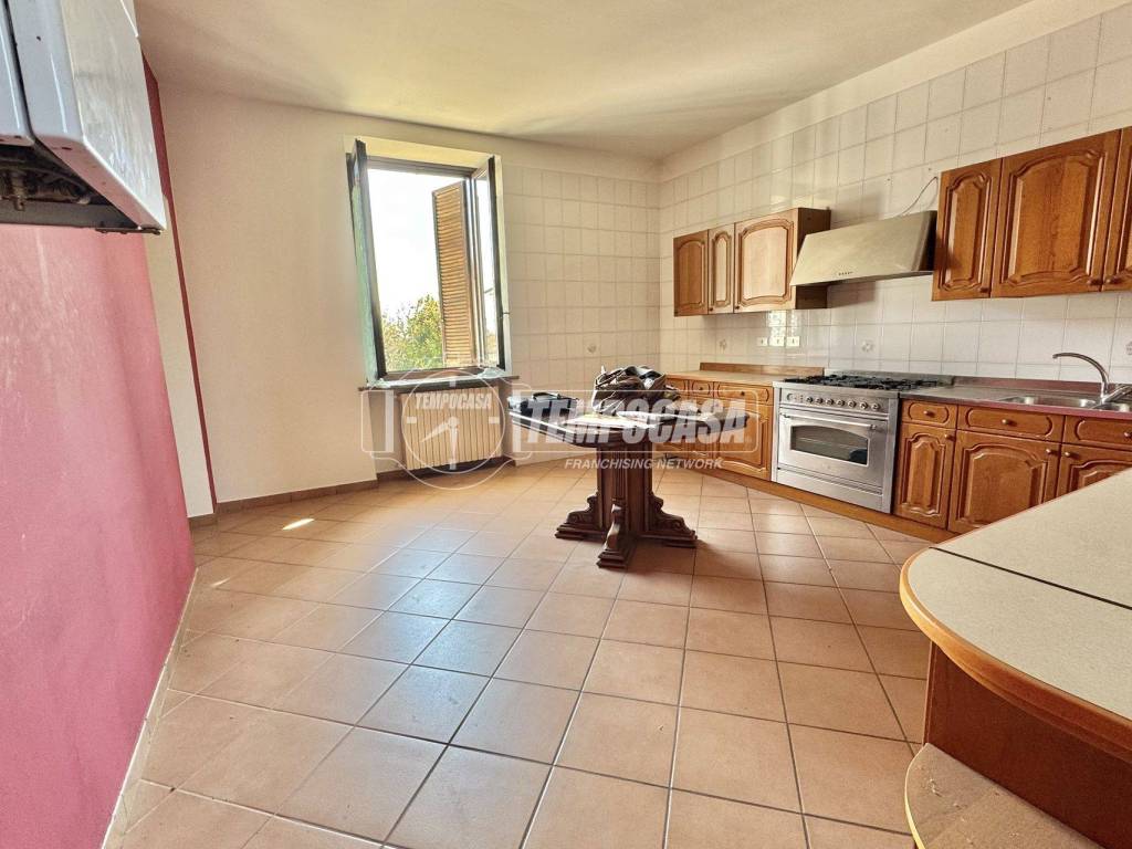 appartamento in vendita a Piscina