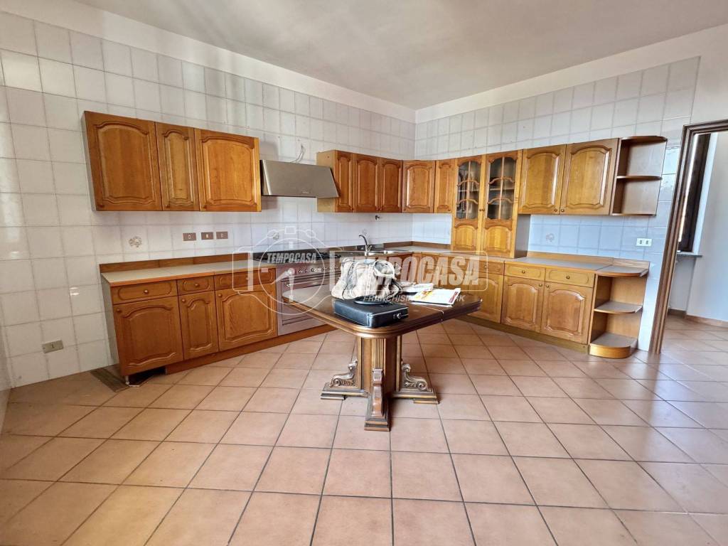 appartamento in vendita a Piscina