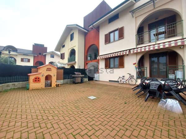appartamento in vendita a Piscina