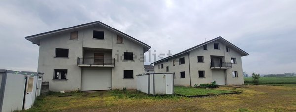 ufficio in vendita a Piscina