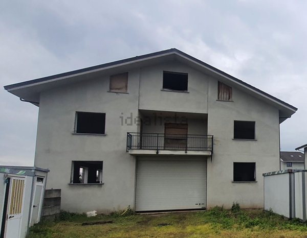 appartamento in vendita a Piscina