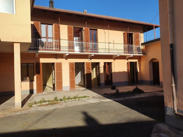 appartamento in vendita a Piscina