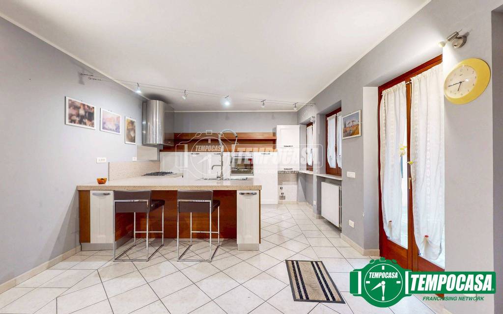 appartamento in vendita a Piscina