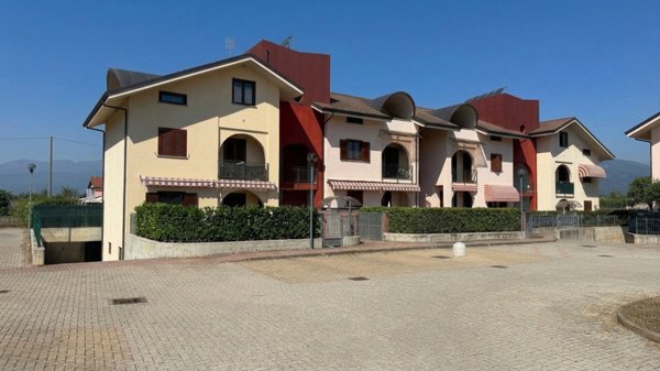 appartamento in vendita a Piscina