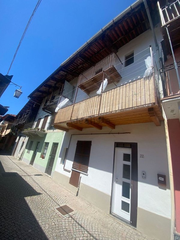 appartamento in vendita a Piverone