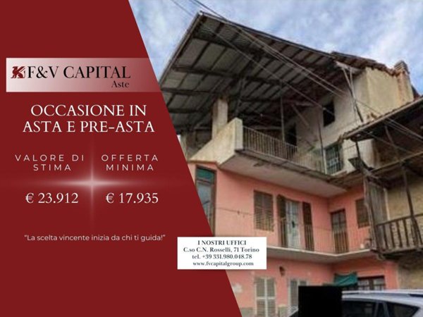 casa indipendente in vendita a Piverone