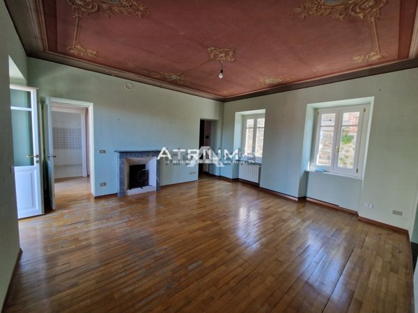 casa indipendente in vendita a Piverone