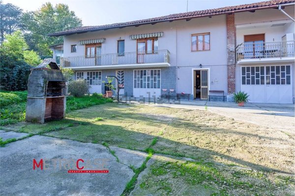 casa indipendente in vendita a Poirino