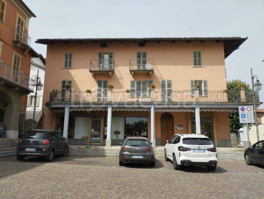 trivano in vendita a Poirino