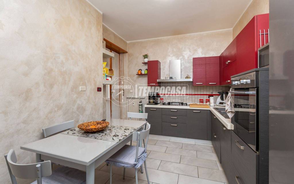 appartamento in vendita a Poirino in zona Marocchi