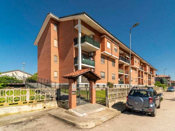 appartamento in vendita a Poirino in zona Marocchi