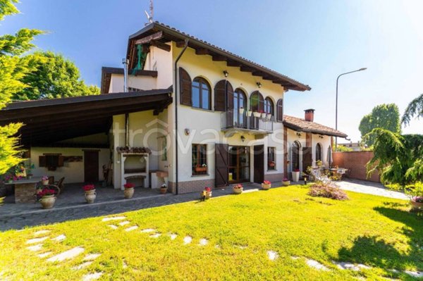 casa indipendente in vendita a Poirino in zona Marocchi