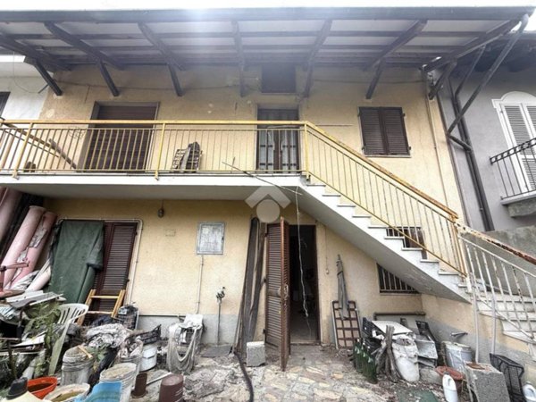 casa indipendente in vendita a Poirino