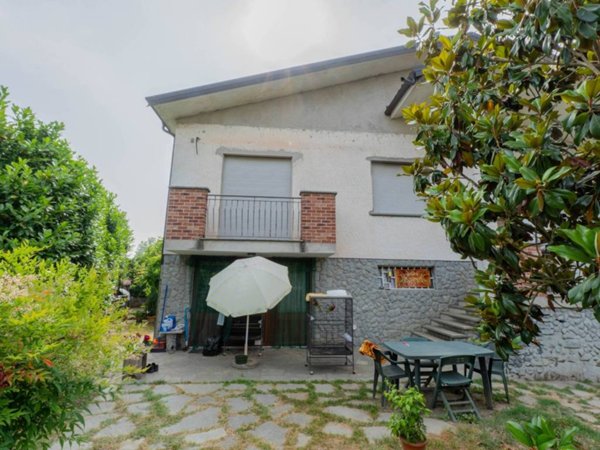 casa indipendente in vendita a Poirino