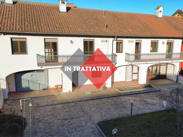 casa indipendente in vendita a Poirino