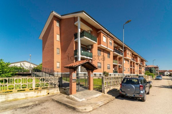 appartamento in vendita a Poirino in zona Marocchi