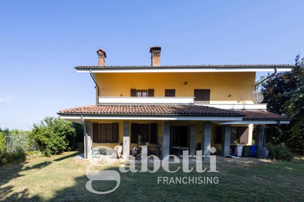 casa indipendente in vendita a Poirino