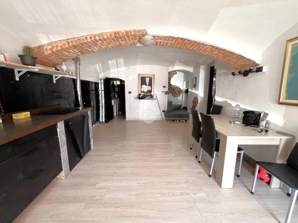 casa indipendente in vendita a Poirino