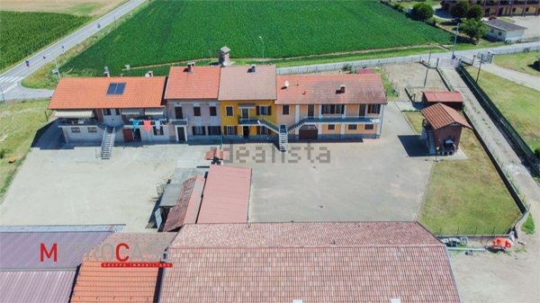 appartamento in vendita a Poirino in zona Tetti Cellaro