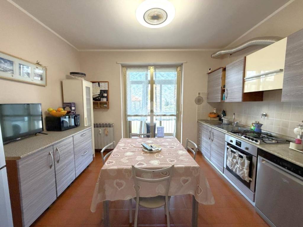 appartamento in vendita a Poirino in zona Marocchi