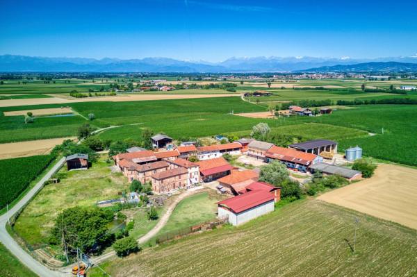 negozio in vendita a Poirino in zona Balme