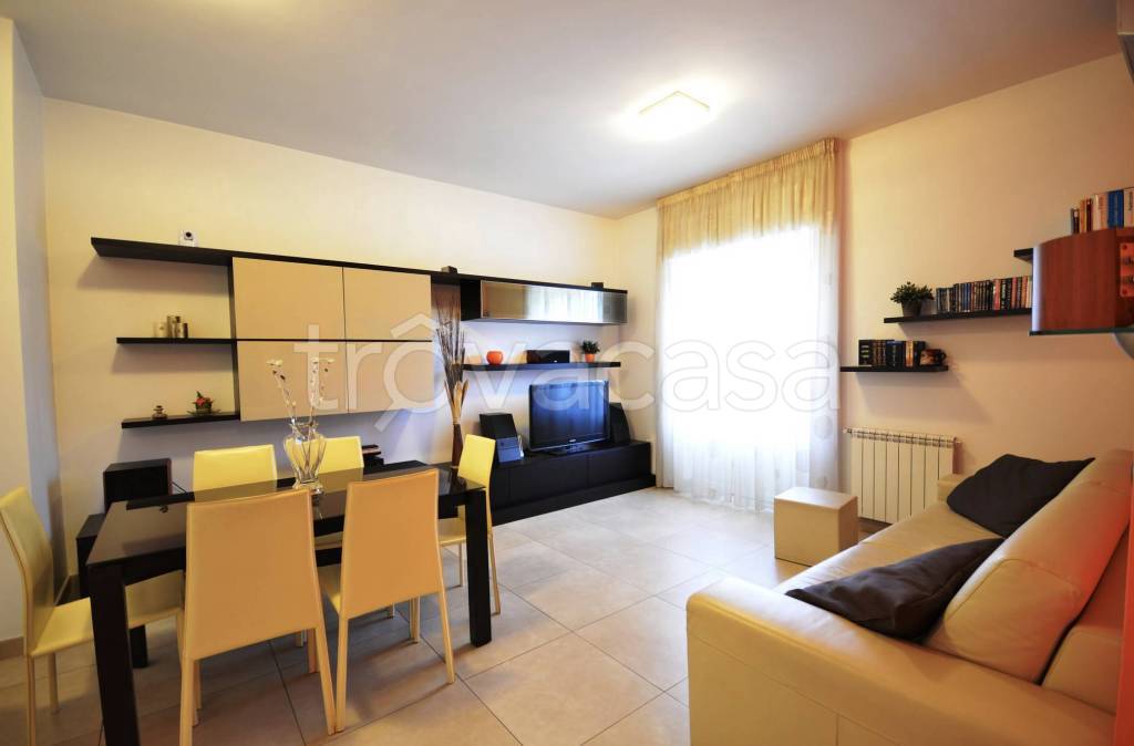 appartamento in vendita a Poirino in zona Marocchi