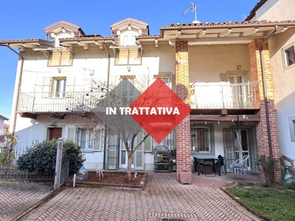 casa indipendente in vendita a Poirino
