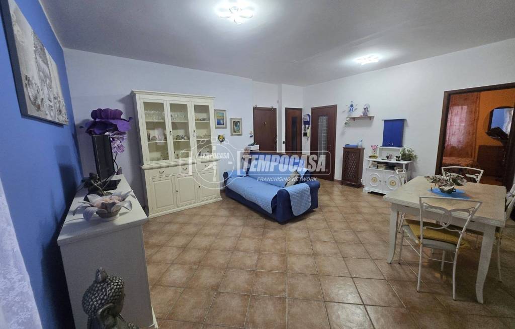 appartamento in vendita a Poirino in zona Marocchi