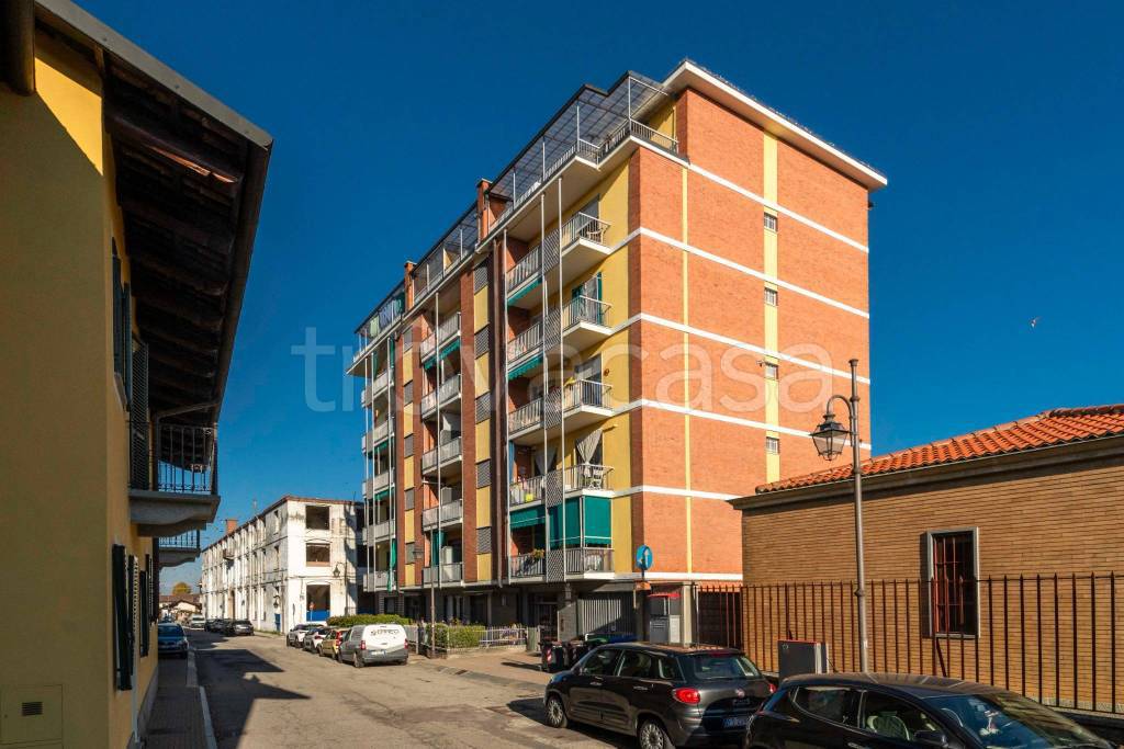 appartamento in vendita a Poirino in zona Tetti Brossa