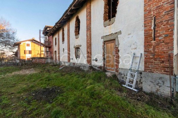 casale in vendita a Poirino