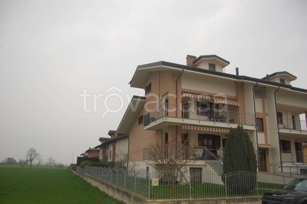 appartamento in vendita a Poirino in zona Tetti Brossa