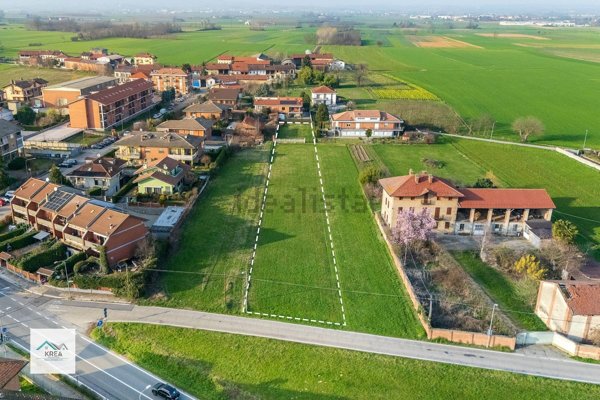 terreno edificabile in vendita a Poirino