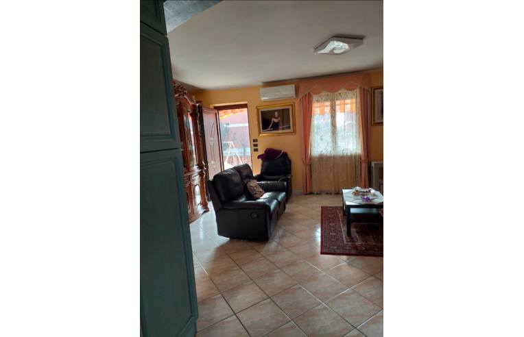 casa indipendente in vendita a Poirino