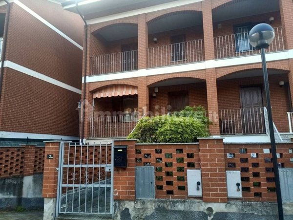 casa indipendente in vendita a Poirino