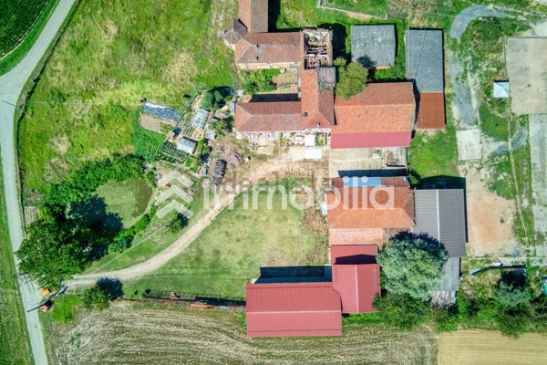 pentavano in vendita a Poirino in zona Balme