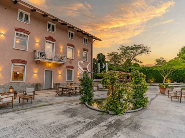 casa indipendente in vendita a Poirino