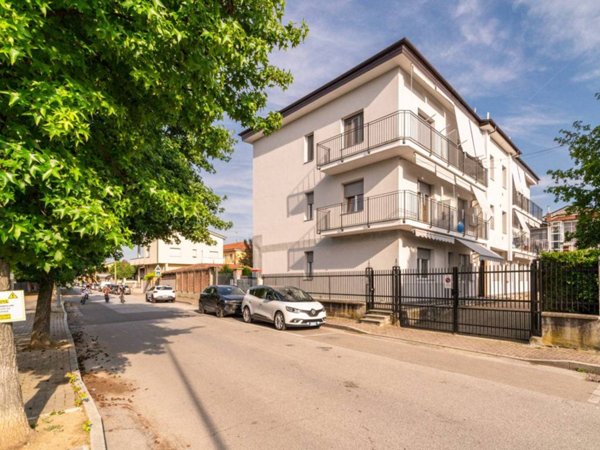 appartamento in vendita a Poirino in zona Tetti Brossa