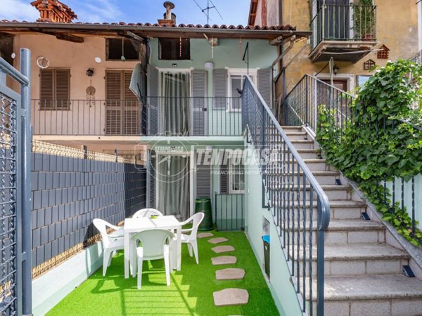 casa indipendente in vendita a Poirino in zona Tetti Brossa